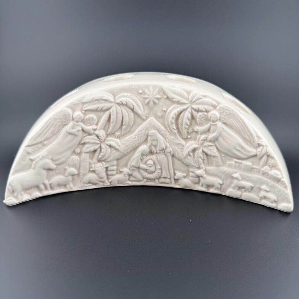 Hallmark Demdaco by Wendy Wiinanen Ceramic Nativity Scene Advent Candle Holder